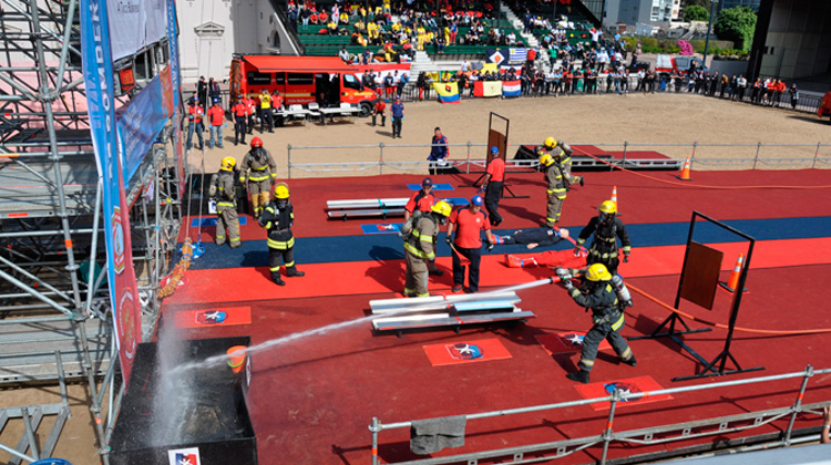 Gran participación en el V Desafío de Habilidades Bomberiles