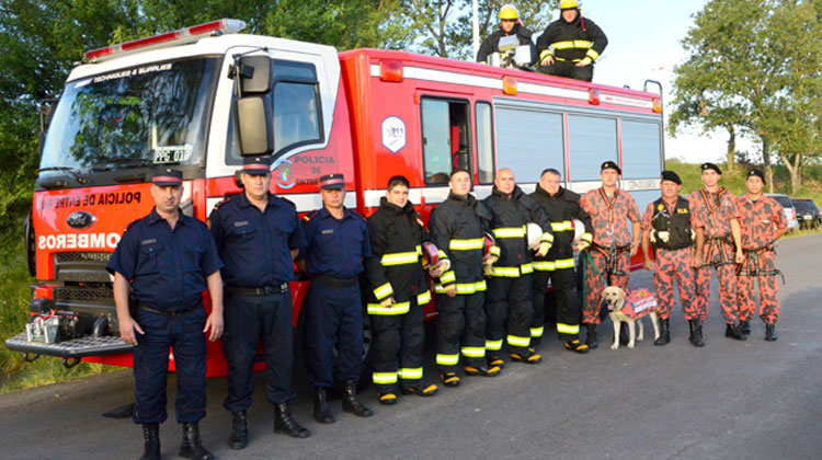 Fueron sorprendidos cuando intentaban robar a bomberos