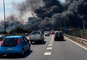 Incendio en las cercanías del aeropuerto de Santiago