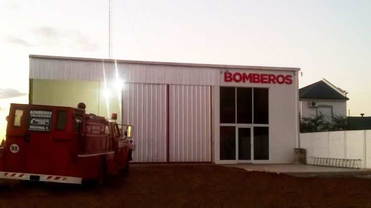 Inauguran el cuartel de Bomberos Voluntarios de Villa del Rosario