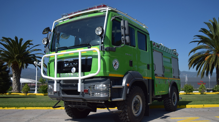Bomberos de Retiro, Empedrado y Pelarco recibieron nuevos carros