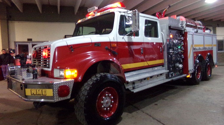 Bomberos Voluntarios de Gálvez presentó nueva autobomba