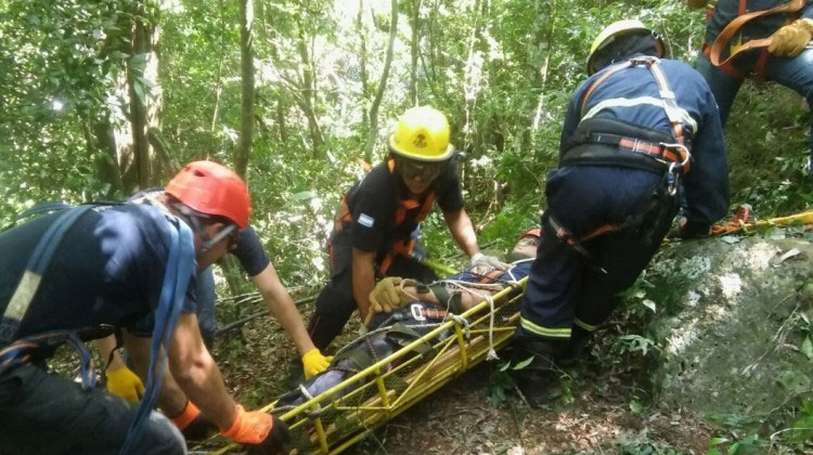 Bomberos misioneros se capacitaron en rescate