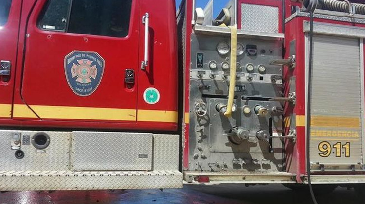 Bomberos de Puerto Rico reciben seis camiones