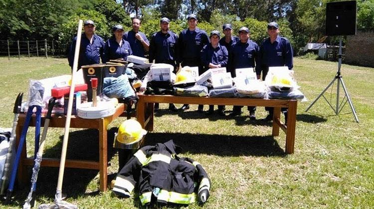 Construyen el Cuartel de Bomberos Voluntarios de Riachuelo