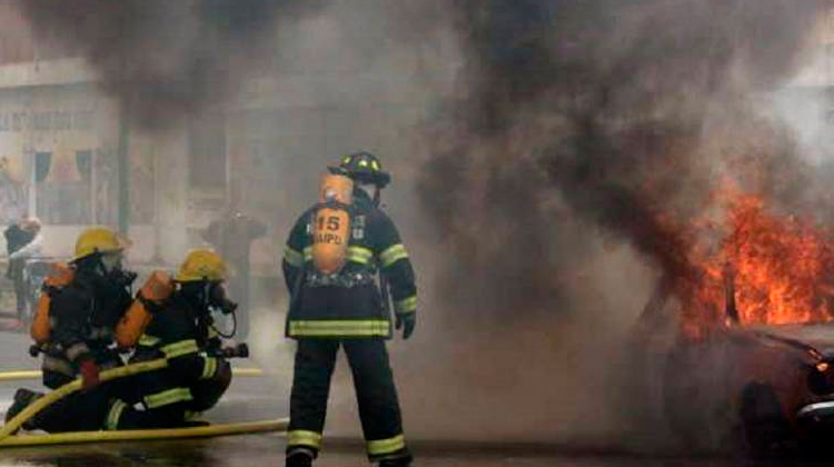 Bomberos voluntarios de Mendoza reclaman fondos