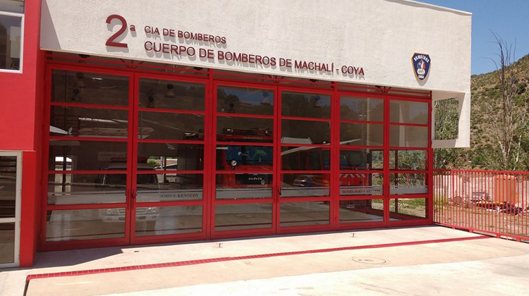 Bomberos de Coya recibieron su nuevo cuartel