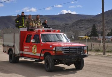 Comallo celebra la creación de su primer cuerpo activo de bomberos
