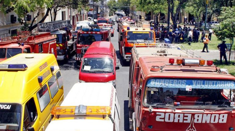 Bomberos azules son afectados por irregularidades de amarillos