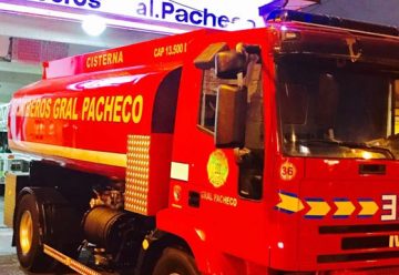 Bomberos de Pacheco sumó un nuevo camión cisterna