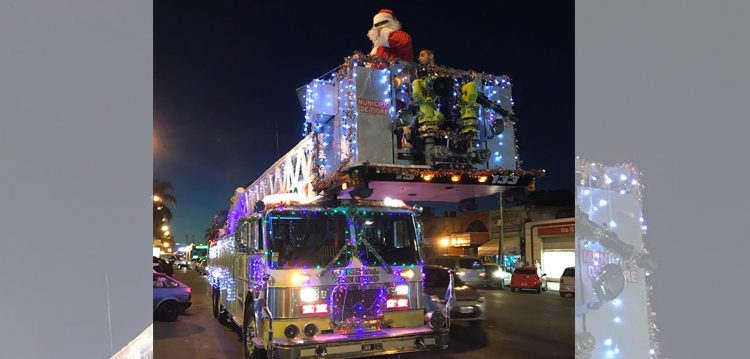 Papá Noel recorre los barrios junto a la «Reina» de Bomberos de General Pacheco