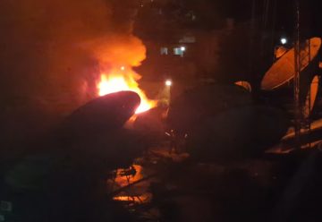 Un depósito de papeles se incendió en Parque Patricios