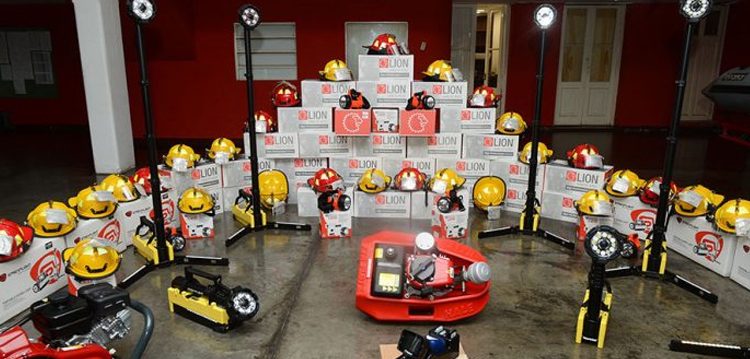 Bomberos Voluntarios recibieron nuevo equipamiento