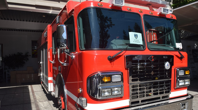 Cuerpo de Bomberos de La Unión recibe nuevo material mayor