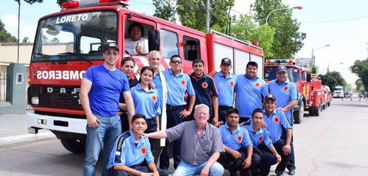 Bomberos de Loreto presentaron una nueva autobomba
