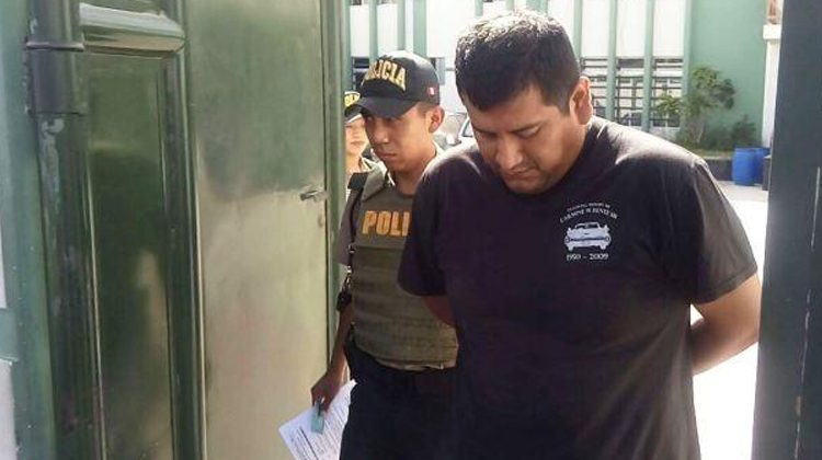 Capitán de bomberos es acusado de violar a joven