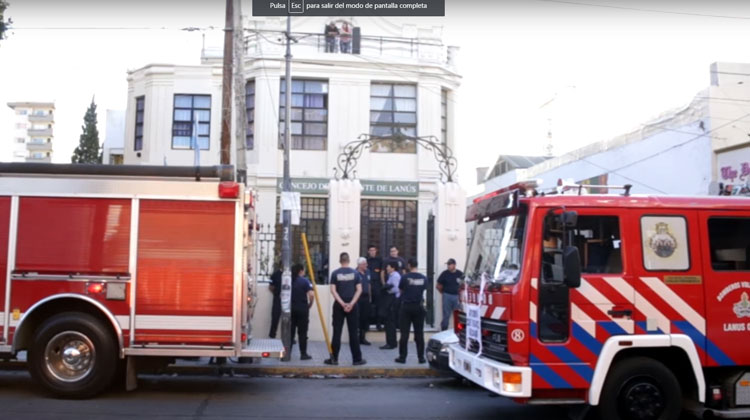 Bomberos de Lanus Oeste reclaman en el Consejo Deliberante