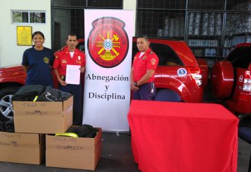 Donan equipos a cuerpos de bomberos de otros cantones