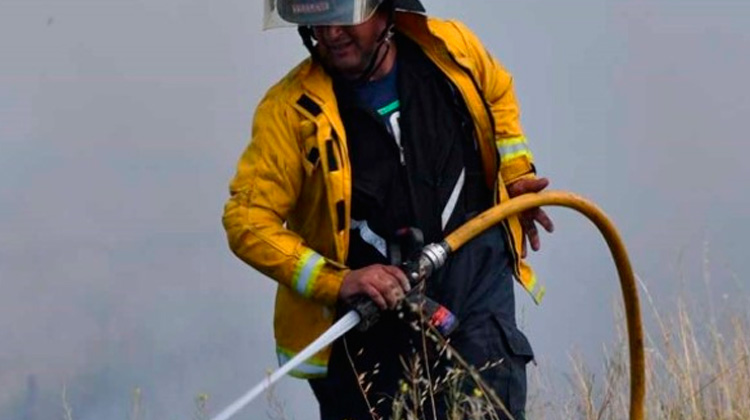 Los Bomberos de Chubut, al borde de ya no tener cómo financiarse