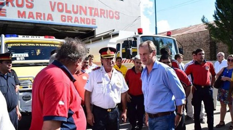 Impulsarán una ley que regule el trabajo de los bomberos voluntarios