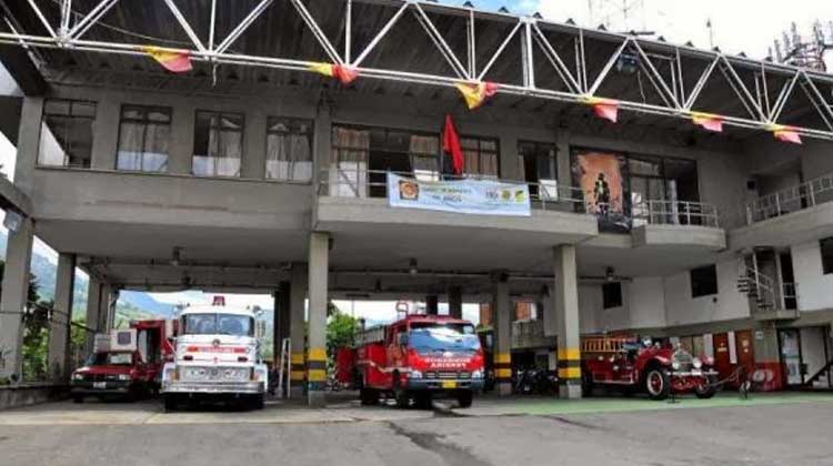 Delincuentes fingen emergencia para robar a bomberos