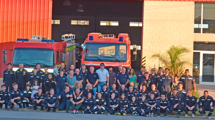 Bomberos de Rojas presentó dos nuevos móviles