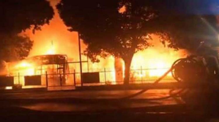 Incendio destruyó jardín infantil en Capitán Pastene