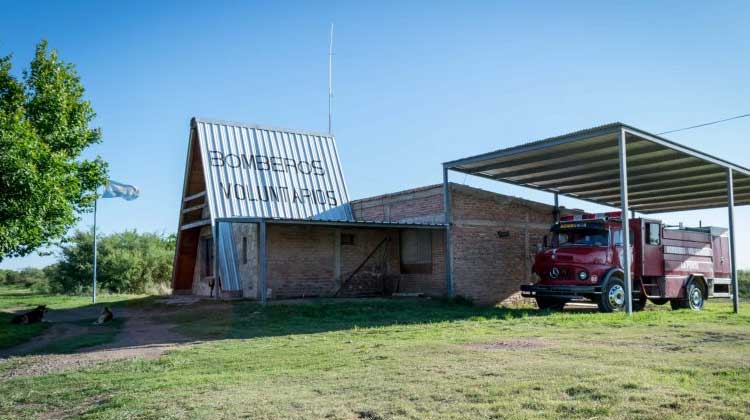 Bomberos de Merlo y La Punta atravesados por la crisis