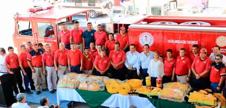 Entregan equipo a Bomberos de Ciudad Victoria