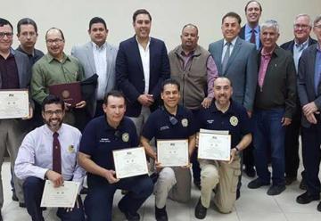 Certifican a instructores en el manejo de materiales peligrosos