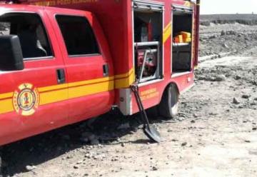 Accidente dejó 6 bomberos lesionados al caer en una zanja