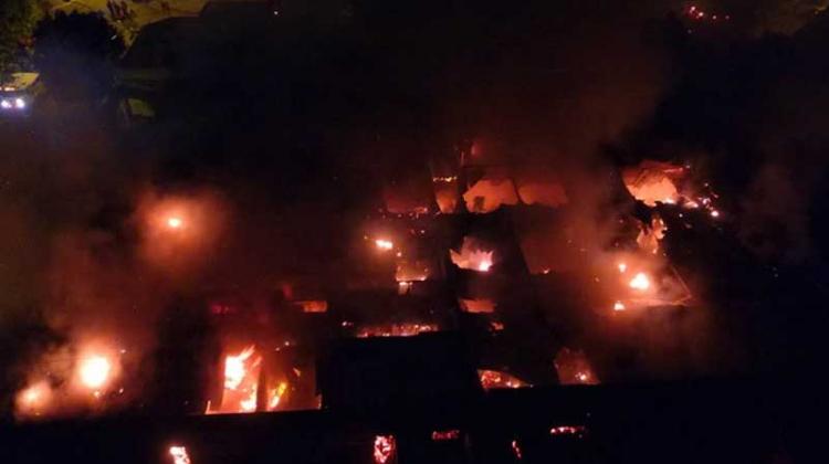 Incendio arrasó con un conventillo en Mar del Plata