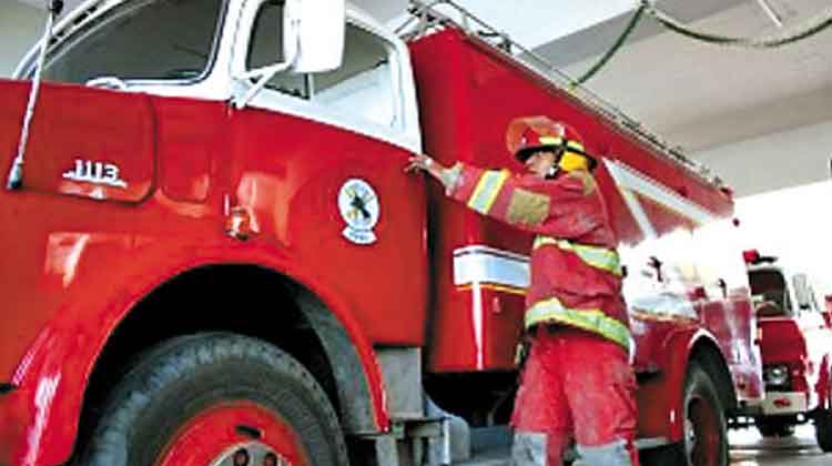 Sanción por obstruir labor de bomberos