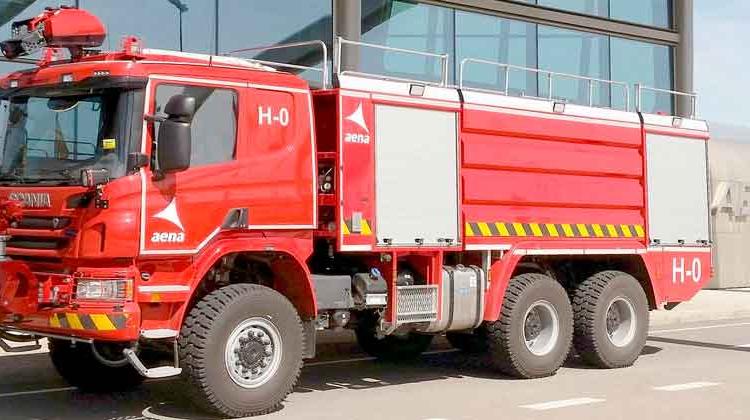 Aeropuerto estrena un nuevo camión de Bomberos