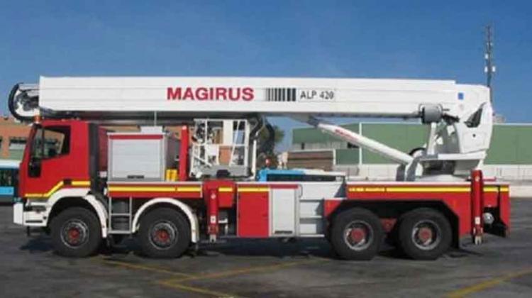 La autoescala de bomberos lleva más de un año inoperativa