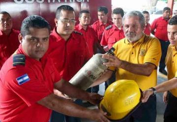 Bomberos recibió valiosa donación de Costa Rica