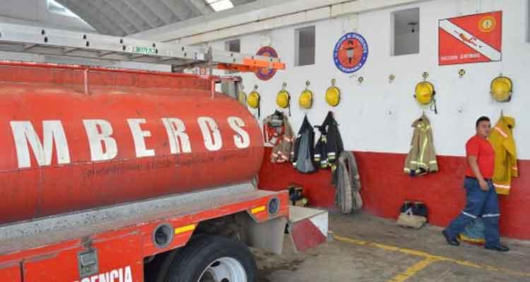 Bomberos de Cuernavaca trabajan en deplorables condiciones