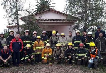 Bomberos del Chaco se capacitaron en incendios estructurales