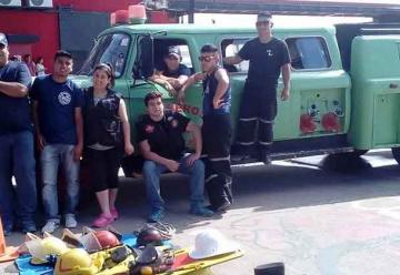 Bomberos de La Paz aclara que su cuartel no está cerrado