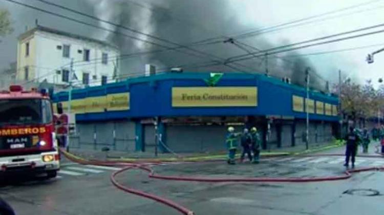 Gran Incendio en una feria del barrio de Constitución