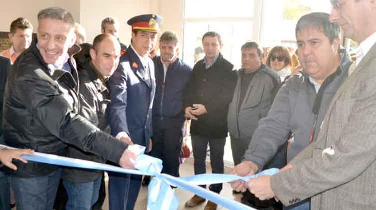 Inauguración del Destacamento de Bomberos de Esquel