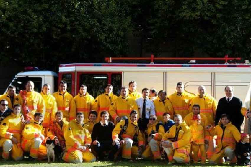 Bomberos enseñan a salvar vidas con RCP