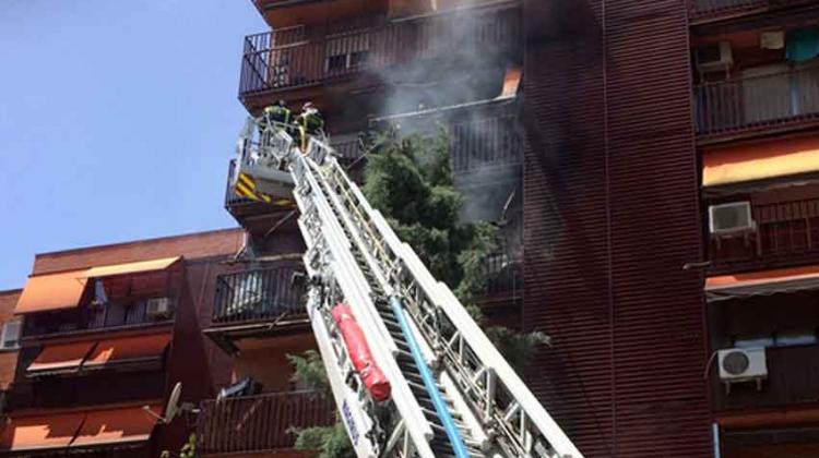 Bombero sufre un infarto cuando apagaba un incendio