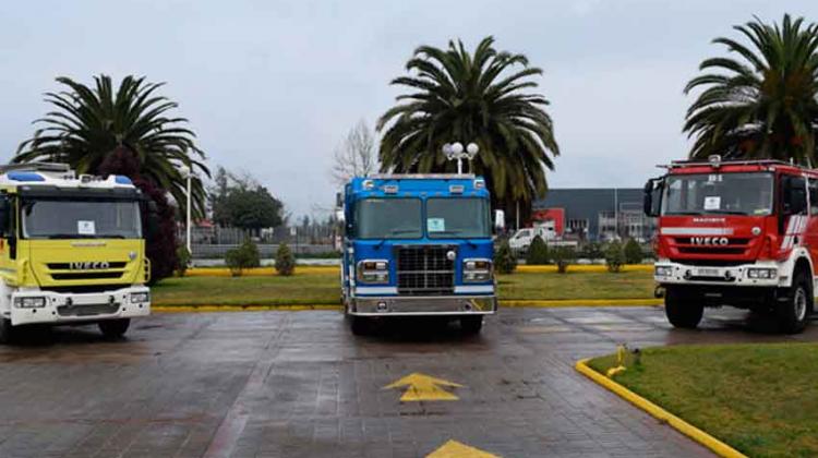 Entrega de carros bomba para Ancud, Talca y Cauquenes