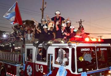 Bomberos de Guayaquil celebra 182 años de fundación