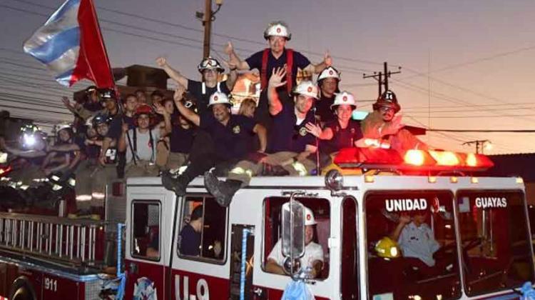 Bomberos de Guayaquil celebra 182 años de fundación
