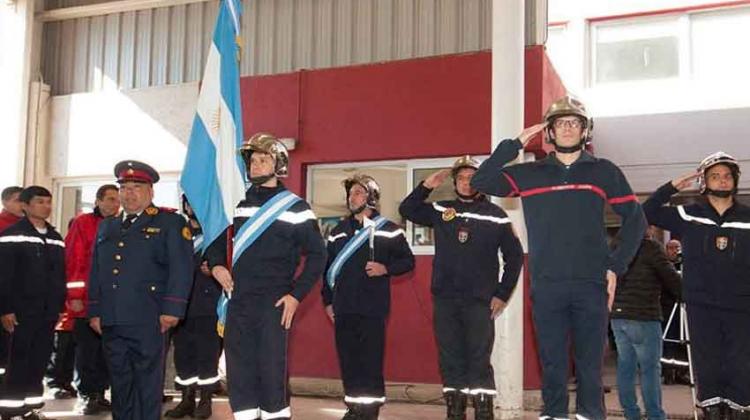 Bomberos Voluntarios de Luján de Cuyo cumplió su 49 aniversario