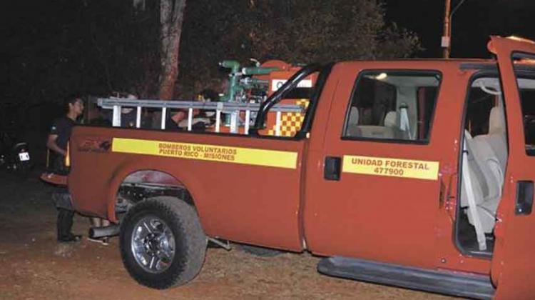 Bomberos presentaron vehículo de ataque forestal