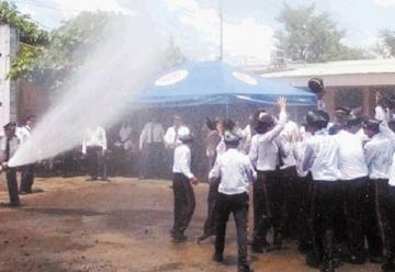 Bomberos de Chinandega cumplen su 63 aniversario