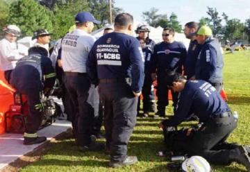 Bomberos ecuatorianos culminaron labor en México